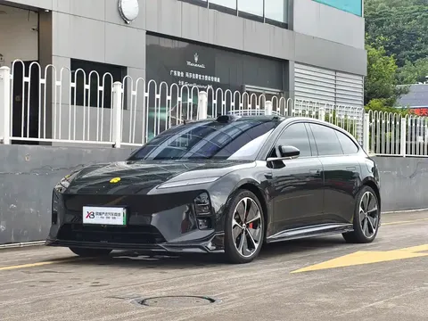 2025 Nio ET5T 75kWh Touring