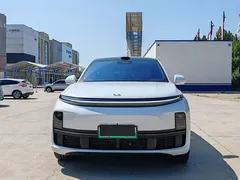 2025 Li Auto L7 Ultra, белый — фото 2