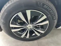 2023 Volvo XC60 4WD Luxury, белый — фото 23