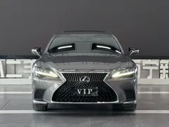2021 Lexus LS 500h — фото 2