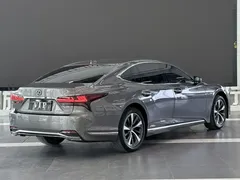 2021 Lexus LS 500h — фото 6
