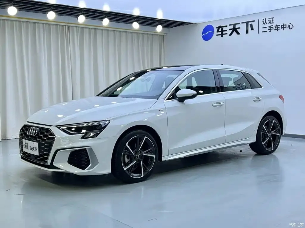 2023 Audi A3 Sportback 35 TFSI Fashion Sport