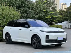 2024 Li Auto L7 Ultra, белый — фото 3
