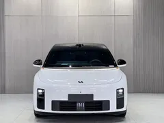 2025 Li Auto i6 2WD, белый — фото 2