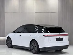 2025 Li Auto i6 2WD, белый — фото 12