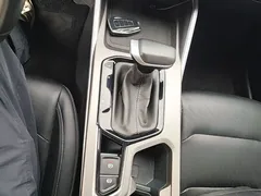 2022 Geely Emgrand 1.5L CVT, синий — фото 10