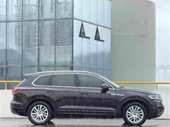 2021 Volkswagen Touareg 2.0TSI — фото 7