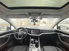 2021 Volkswagen Touareg 2.0TSI — фото 17