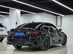 2022 BMW 3 Series 3 330i M, чёрный — фото 4