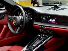 2022 Porsche 911 Targa 4 3.0T, чёрный — фото 7