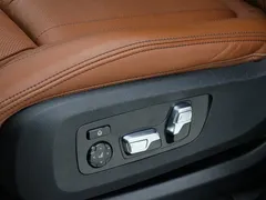 2022 BMW X7 xDrive M50i, синий — фото 4