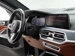 2022 BMW X7 xDrive M50i, синий — фото 15