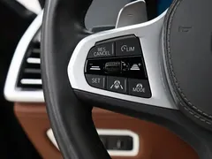 2022 BMW X7 xDrive M50i, синий — фото 18