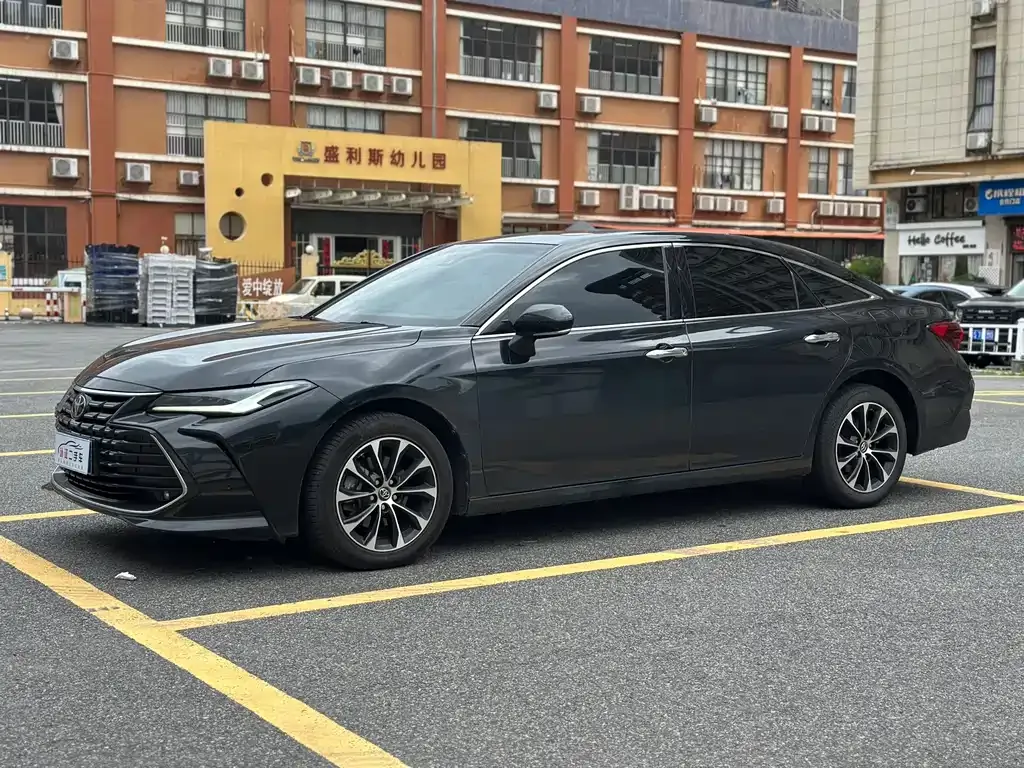 2023 Toyota Avalon 2.0L Luxury