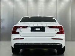 2023 Volvo S60 B4 Luxury, белый — фото 8