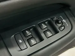 2023 Volvo S60 B4 Luxury, белый — фото 12