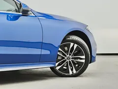 2023 Mercedes-Benz C-Class C 350 eL PHEV, синий — фото 30
