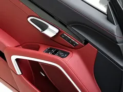 2022 Porsche 718 Boxster T 2.0T, белый — фото 17