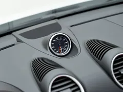 2022 Porsche 718 Boxster T 2.0T, белый — фото 23