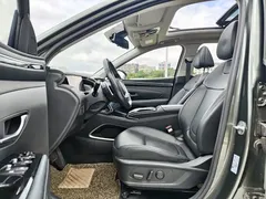2021 Hyundai Tucson L 1.5T DCT LUX Premium — фото 9