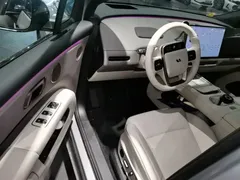 2025 Li Auto i6 4WD Standard — фото 16