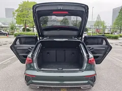 2023 Audi A3 Sportback 35 TFSI Sport, зелёный — фото 8