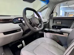 2025 Zeekr Mix Smart Driving, синий — фото 15