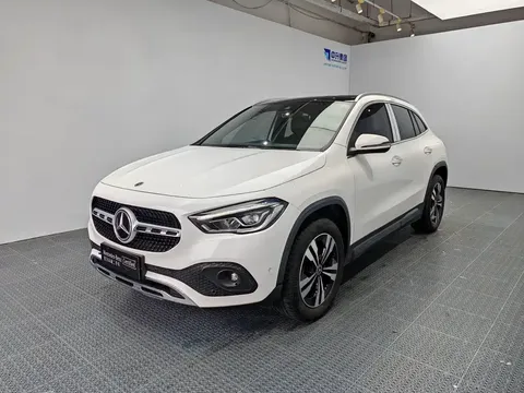 2022 Mercedes-Benz GLA 200