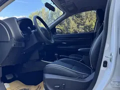 2021 Mitsubishi Outlander 2.0L 2WD 5, белый — фото 7