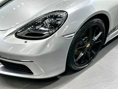 2020 Porsche 718 Boxster 2.0T — фото 8
