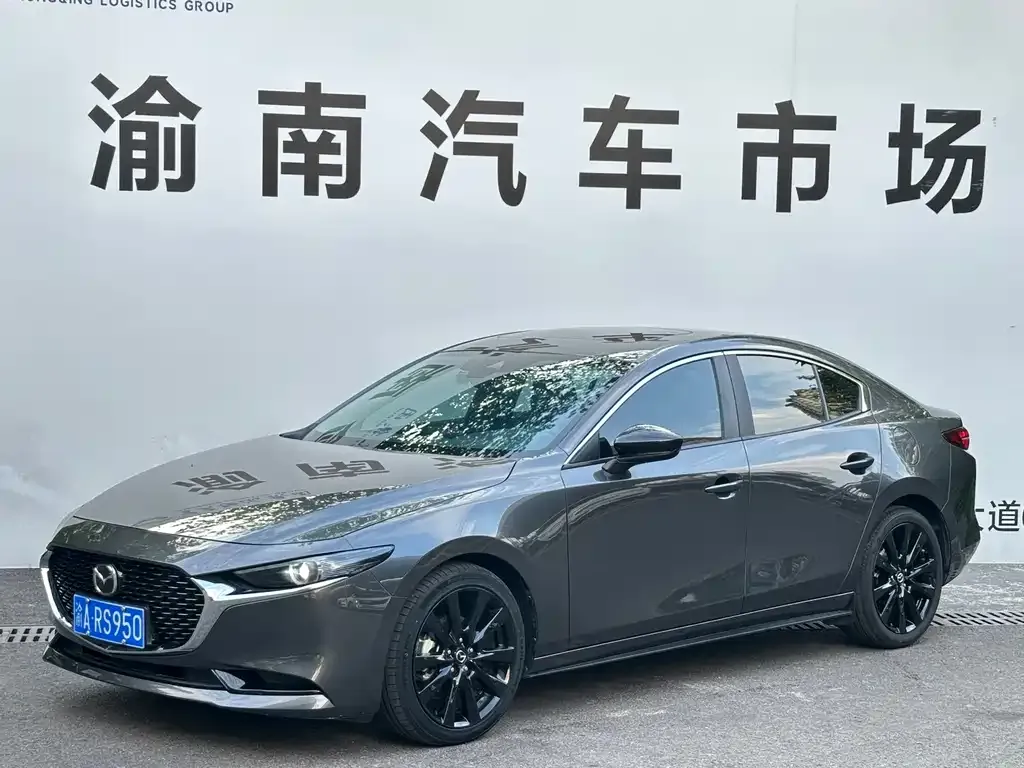 2022 Mazda 3 2.0L AT