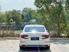 2022 Honda Accord 260TURBO Luxury, белый — фото 3
