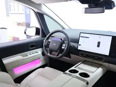2025 Li Auto MEGA Home, белый — фото 14