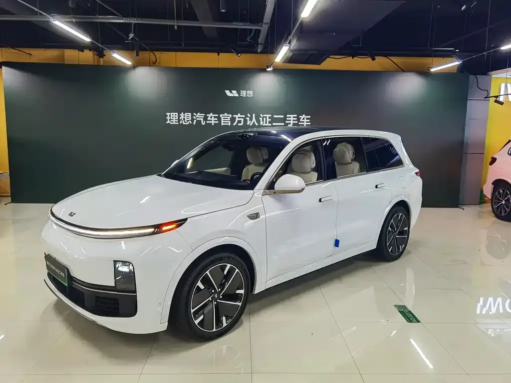 2025 Li Auto L9