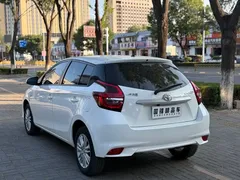 2022 Toyota Vios FS 1.5L CVT CARE, белый — фото 6