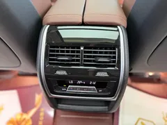 2021 BMW X5 xDrive40i M, чёрный — фото 11