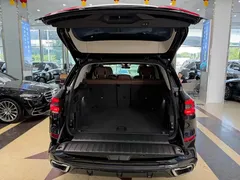 2021 BMW X5 xDrive40i M, чёрный — фото 22