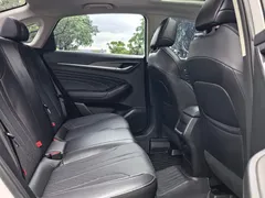 2022 Changan Eado PLUS 1.6L GDI MT, белый — фото 15