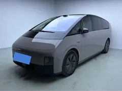 2025 Li Auto MEGA Ultra Smart Refresh — фото 1