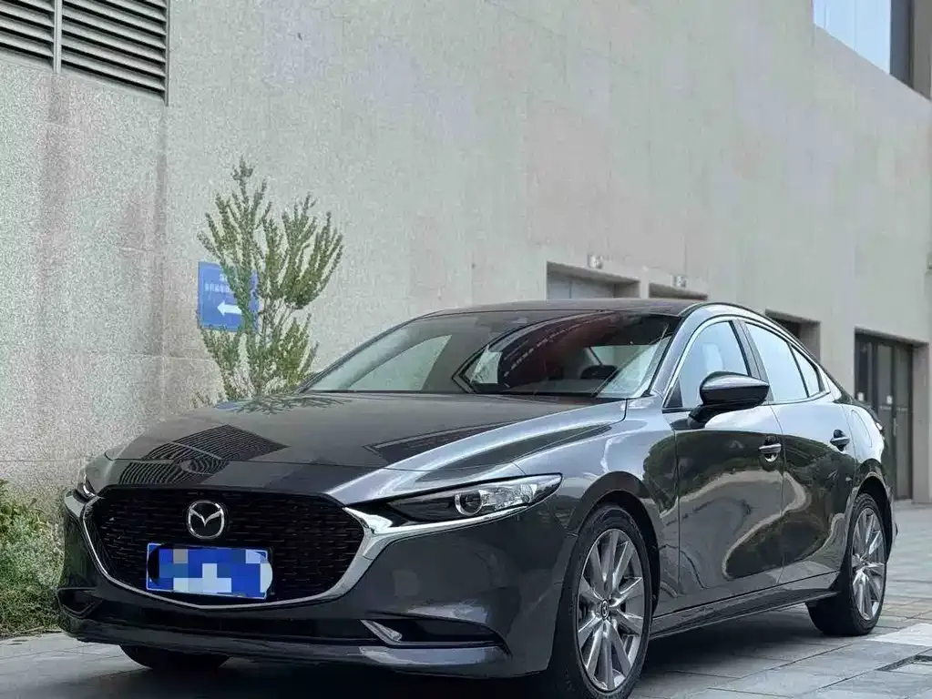 2022 Mazda 3 2.0L AT