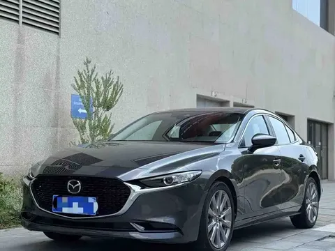 2022 Mazda 3 2.0L AT