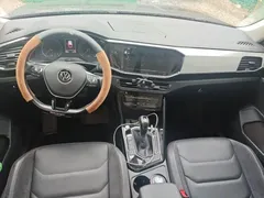2020 Volkswagen Tayron 330TSI 2WD — фото 10