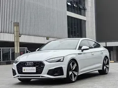 2022 Audi A5 Sportback 40 TFSI, белый — фото 2
