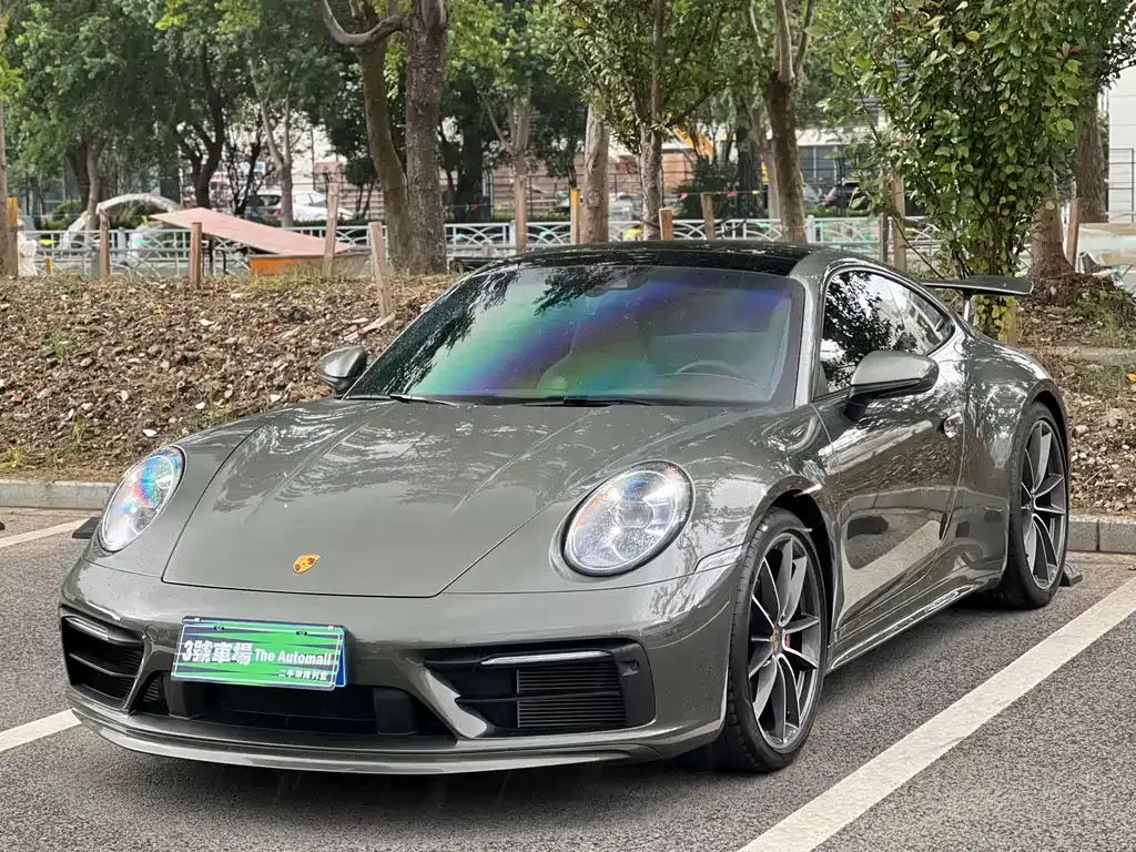 2023 Porsche 911 Carrera S 3.0T