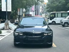2022 BMW 3 Series 325Li M Sport Dark Package, чёрный — фото 2