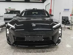 2025 Nio ET5 75kWh, чёрный — фото 3