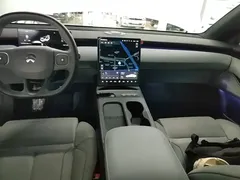 2024 Nio ET5 75kWh, белый — фото 9
