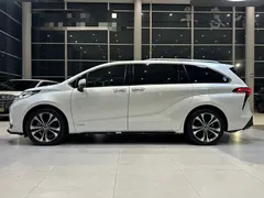 2022 Toyota Granvia 2.5L Hybrid Flagship, белый — фото 4