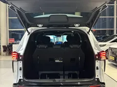 2022 Toyota Granvia 2.5L Hybrid Flagship, белый — фото 21