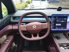 2026 Nio ES8 6-seat Executive Luxury, чёрный — фото 11
